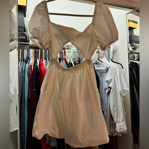 White Cutout Puff Sleeve Dress - Picture 3 of 6